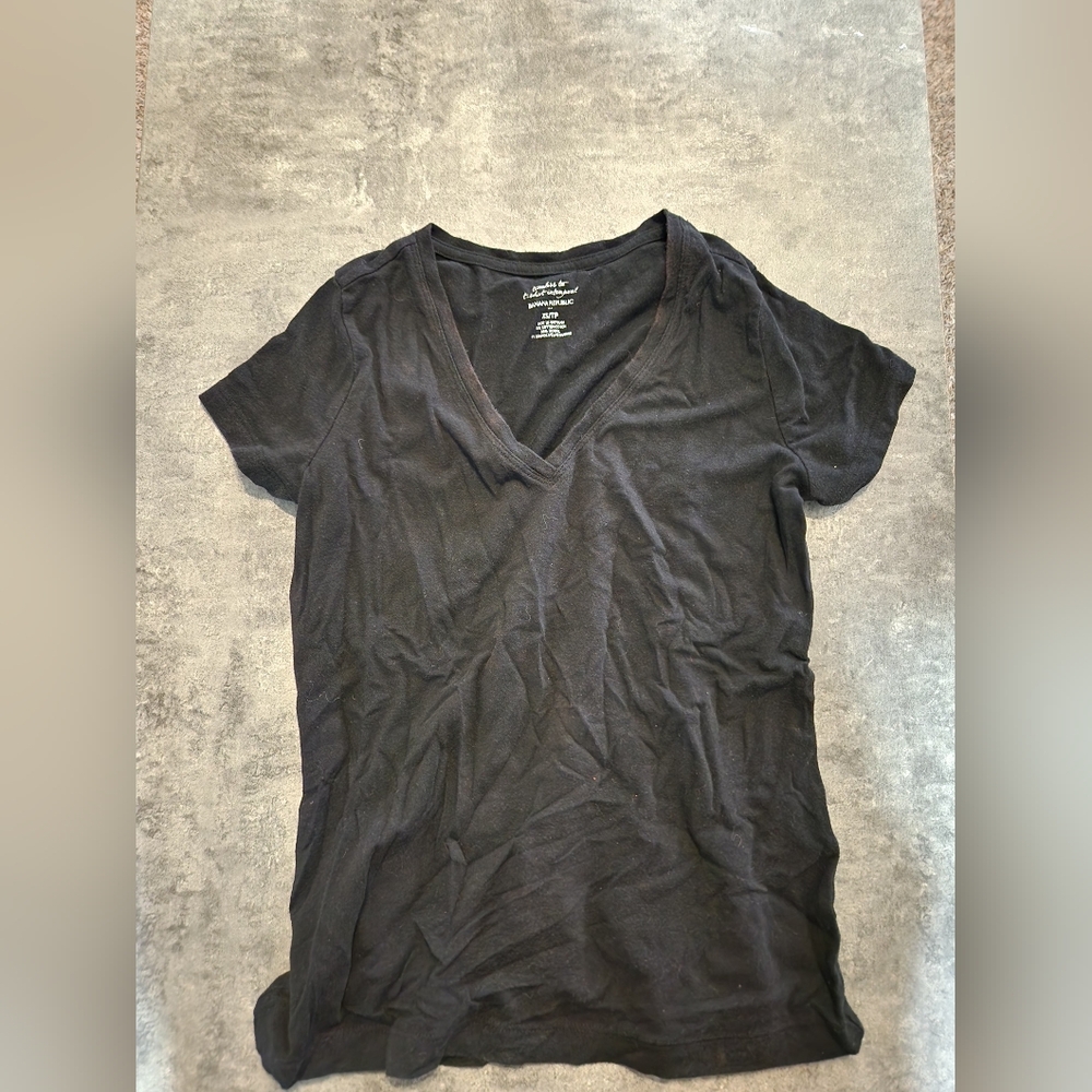 Banana Republic v-neck
